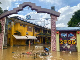 Bilanțul inundațiilor din Vietnam urcă la 13 morți și 11 dispăruți