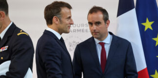 Premierul francez Lecornu, „călugărul-soldat” al lui Macron, se pregătește pentru bătălia bugetară