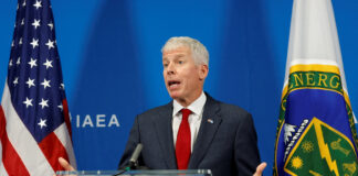 SUA nu intenționează să efectueze explozii nucleare în acest moment, afirmă secretarul pentru Energie