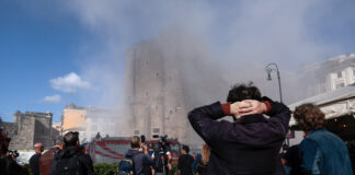 Lucrători răniți în urma prăbușirii parțiale a unei turn medieval lângă Colosseum, Roma