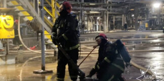 Incendiu la rafinăria de petrol Naftan din Belarus, stins de autorități