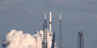 Blue Origin lansează cu succes racheta New Glenn și trimite sateliți NASA spre Marte