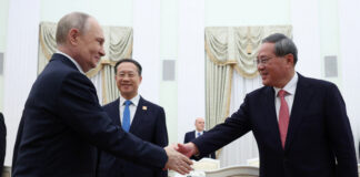 Premierul Chinei Li Qiang s-a întâlnit cu președintele Rusiei, Vladimir Putin