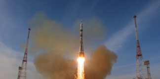 Nava Soyuz decolează spre Stația Spațială Internațională cu echipaj ruso-american la bord