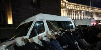 Bulgaria va retrimite Parlamentului proiectul bugetului pentru 2026 după proteste