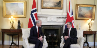 Norvegia va achiziționa două submarine și rachete cu rază lungă de acțiune