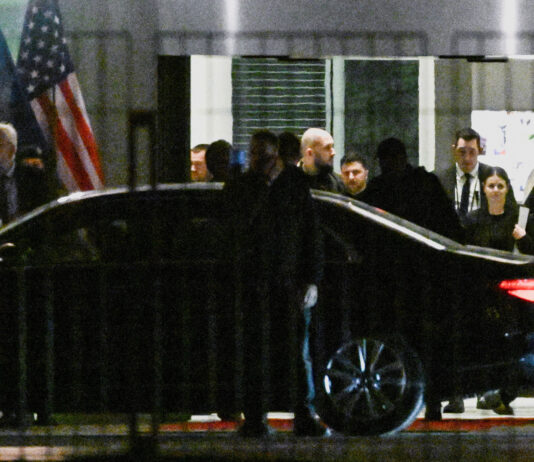 Negocierile de pace pentru Ucraina continuă a doua zi, într-o săptămână crucială pentru Europa