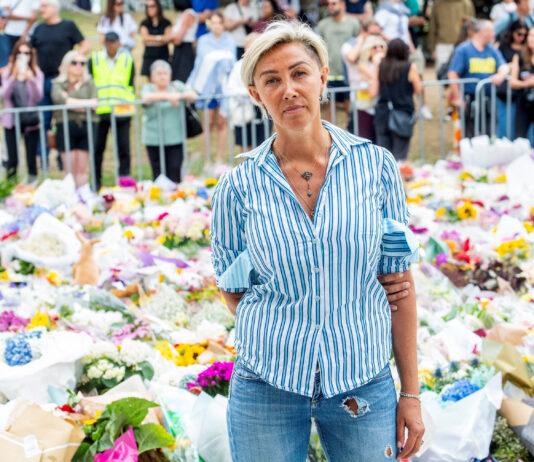 Antisemitismul a fost lăsat să se extindă în Australia, avertizează fiica unui supraviețuitor al Holocaustului rănit