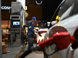 Președintele Boliviei elimină subvențiile la carburanți