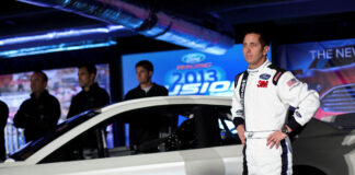 Șapte persoane și-au pierdut viața într-un tragic accident aviatic, printre care și fostul pilot NASCAR Greg Biffle