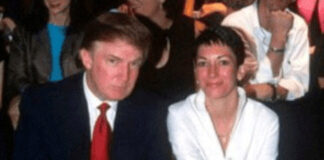 Trump a zburat de opt ori cu avionul lui Epstein în anii ’90, potrivit unui e-mail al procurorilor