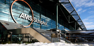 KLM riscă să rămână fără lichid de degivrare pe aeroportul Schiphol din Amsterdam