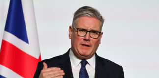 Prim-ministrul britanic Starmer cere discuții calme pentru a evita un război comercial cu SUA privind Groenlanda