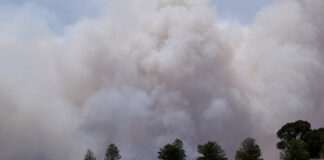 Inundații fulgerătoare lovesc statul Victoria din Australia, mașini luate de ape până în mare