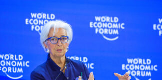 Ordinea mondială se schimbă, dar nu se destramă, afirmă liderii financiari