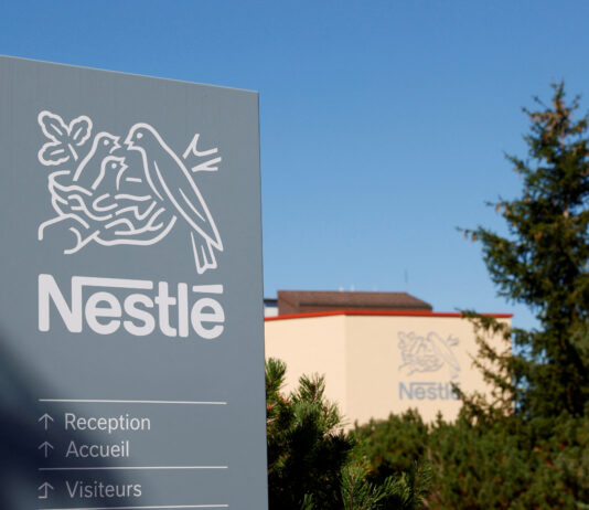 Riscul de intoxicație la bebeluși din cauza laptelui praf contaminat, redus după retrageri