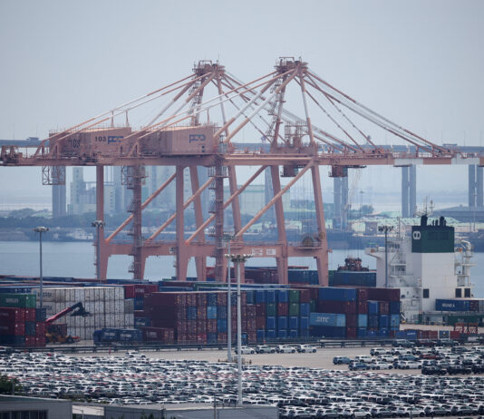 Trump: „Vom găsi o soluție cu Coreea de Sud” după amenințarea cu tarife