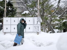 Japonia se pregătește pentru noi furtuni de zăpadă, în timp ce se apropie alegerile parlamentare din mijlocul iernii
