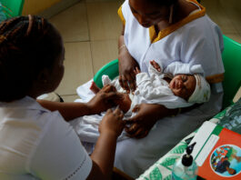 Noile vaccinuri împotriva malariei au redus dramatic decesele copiilor în Ghana. Apoi Trump a tăiat finanțarea