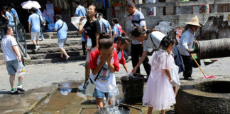 China înregistrează în 2025 cel mai mare număr de zile cu temperaturi extreme din istorie