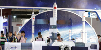 China promite să dezvolte turismul spațial și să exploreze spațiul îndepărtat în cursa cu SUA