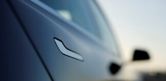 China va interzice mânerele „ascunse” ale portierelor auto din motive de siguranță