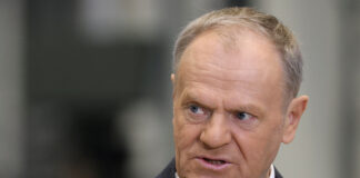 Polonia va investiga posibile legături între Epstein și Rusia, anunță premierul Tusk