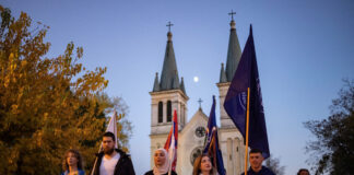 Studenții musulmani din Serbia își găsesc vocea și solidaritatea prin proteste