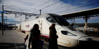 Arabia Saudită comandă 20 de trenuri de mare viteză de la compania spaniolă Talgo SA