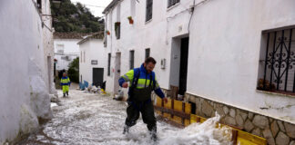 Spania aprobă ajutoare de 8 miliarde de dolari pentru regiunile afectate de furtuni