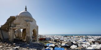 Ramadanul începe în Gaza printre ruinele moscheilor distruse