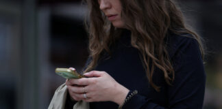 Marea Britanie impune platformelor online să șteargă imaginile intime fără consimțământ în 48 de ore