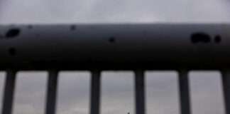 Noile tarife impuse de Trump mută atenția asupra balanței de plăți; economiștii nu văd o criză iminentă