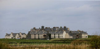 Familia Trump primește undă verde pentru sala de bal a clubului de golf din Irlanda, dar trebuie să protejeze melcii