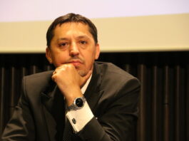 Prof. Univ. Dr. Daniel DAVID: Analfabetismul funcțional în România – ce arată analiza UNICEF și soluția QX Sursa: Prof. Univ. Dr. Daniel DAVID: Pentru o Românie Rațională!