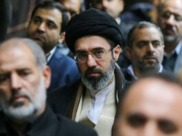 Noul lider suprem al Iranului promite să mențină Strâmtoarea Hormuz închisă