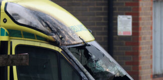 Ambulanțe ale comunității evreiești din Londra, incendiate într-un atac antisemit, spune premierul britanic