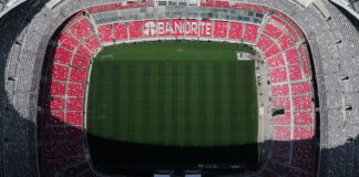 Tragedie la redeschiderea stadionului din Mexic: un fan a murit după ce a căzut de la înălțime