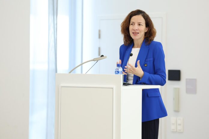 Sursa: Facebook, Roxana Mînzatu