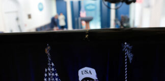 Trump avertizează Iranul cu forță fără precedent dacă ripostează