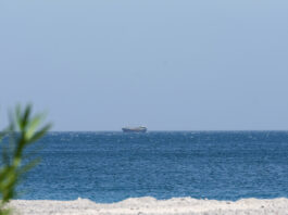 Donald Trump revendică victoria, însă Iran rămâne slăbit, dar câștigă influență strategică asupra Strâmtorii Ormuz