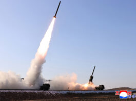 Coreea de Nord prezintă o rachetă cu submuniții și noi capabilități de război electronic