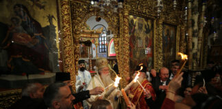 Ceremonia Sfintei Lumini la Bethleem