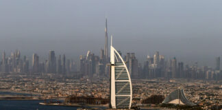 Hotelul Burj Al Arab din Dubai se închide pentru 18 luni pentru renovare, pe fondul scăderii turismului