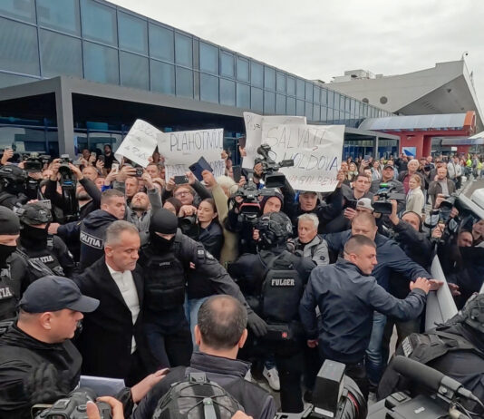 Instanță din Republica Moldova îl condamnă pe oligarhul Vladimir Plahotniuc la 19 ani de închisoare pentru fraudă