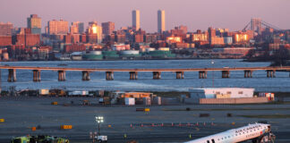 NTSB: sistemul de siguranță al pistei nu s-a activat înaintea coliziunii fatale Air Canada Express
