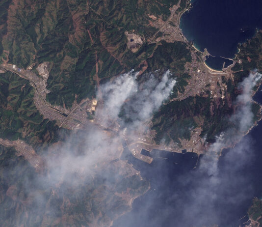 Incendii de vegetație în nordul Japoniei: mii de persoane evacuate pe măsură ce focul se extinde (VIDEO)