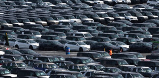 UE: „Încă mai sunt pași de făcut” în negocierile comerciale cu SUA, în contextul amenințărilor cu noi tarife auto