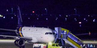Avioane cu pasageri de pe nava cu hantavirus aterizează în Olanda: 12 persoane în carantină la spital