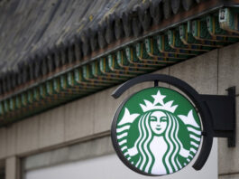 Șeful Starbucks Coreea, concediat după ce promoția „Tank Day” a stârnit indignare publică